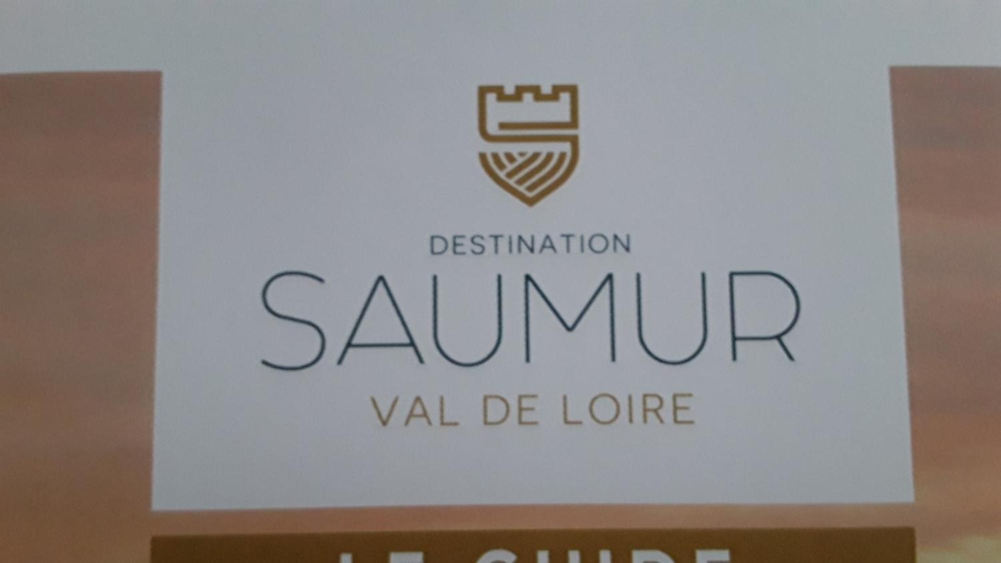 Chambres D'Hotes De L'Ile Du Saule โซมูร์ ภายนอก รูปภาพ